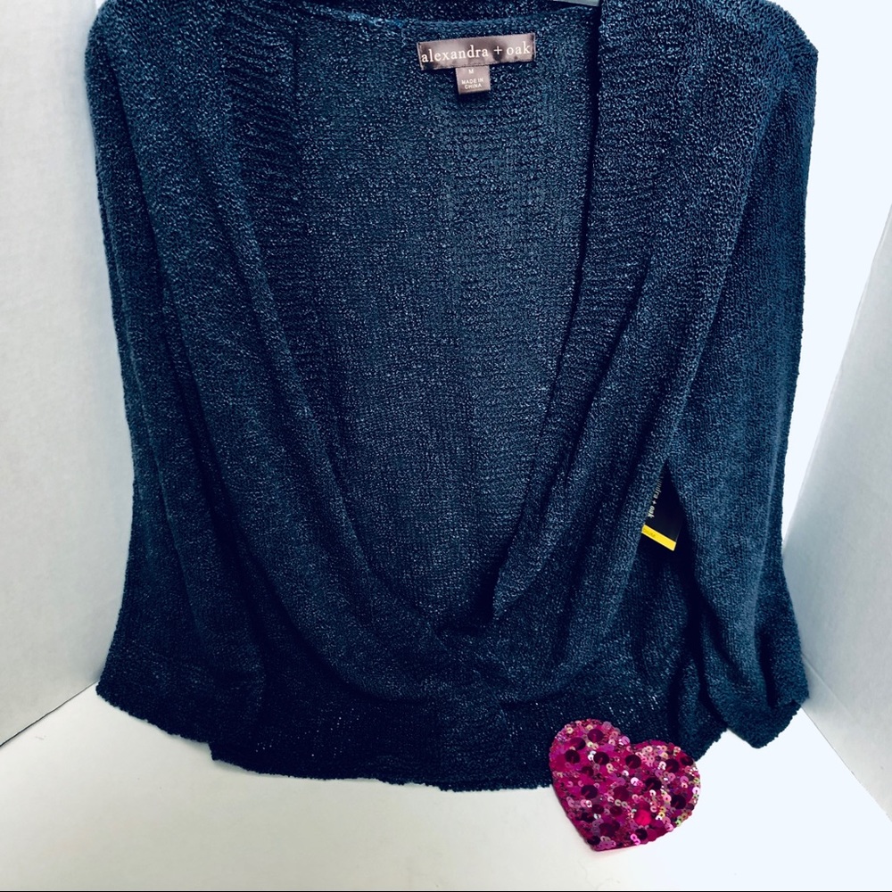 ALEXANDRA & OAK- NWT Summer sweater. 🌷